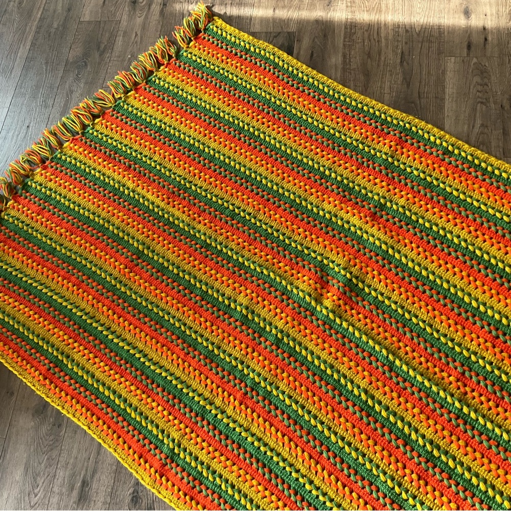 Beautiful throw, handmade, fine craftsmanship, unique